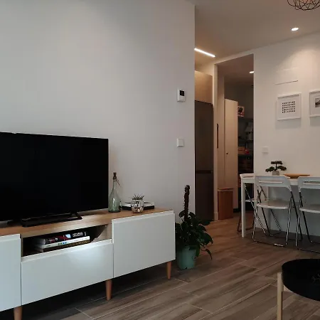 Dindurra Centro-parking Gratuito Хіхон